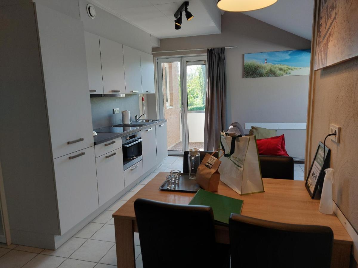 Boszicht 4 aan de Kust Villa Oostkapelle Buitenkant foto